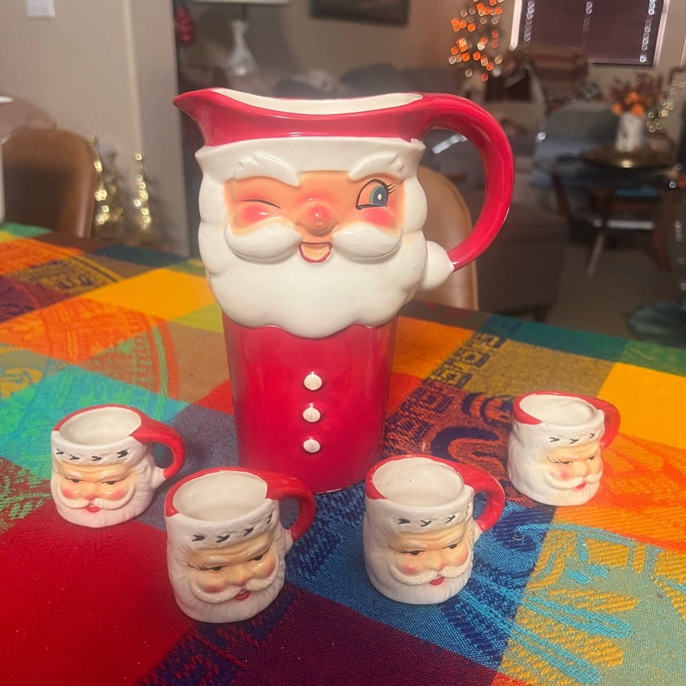 Santa Claus Pitcher and Mug Set (Vintage Christmas)